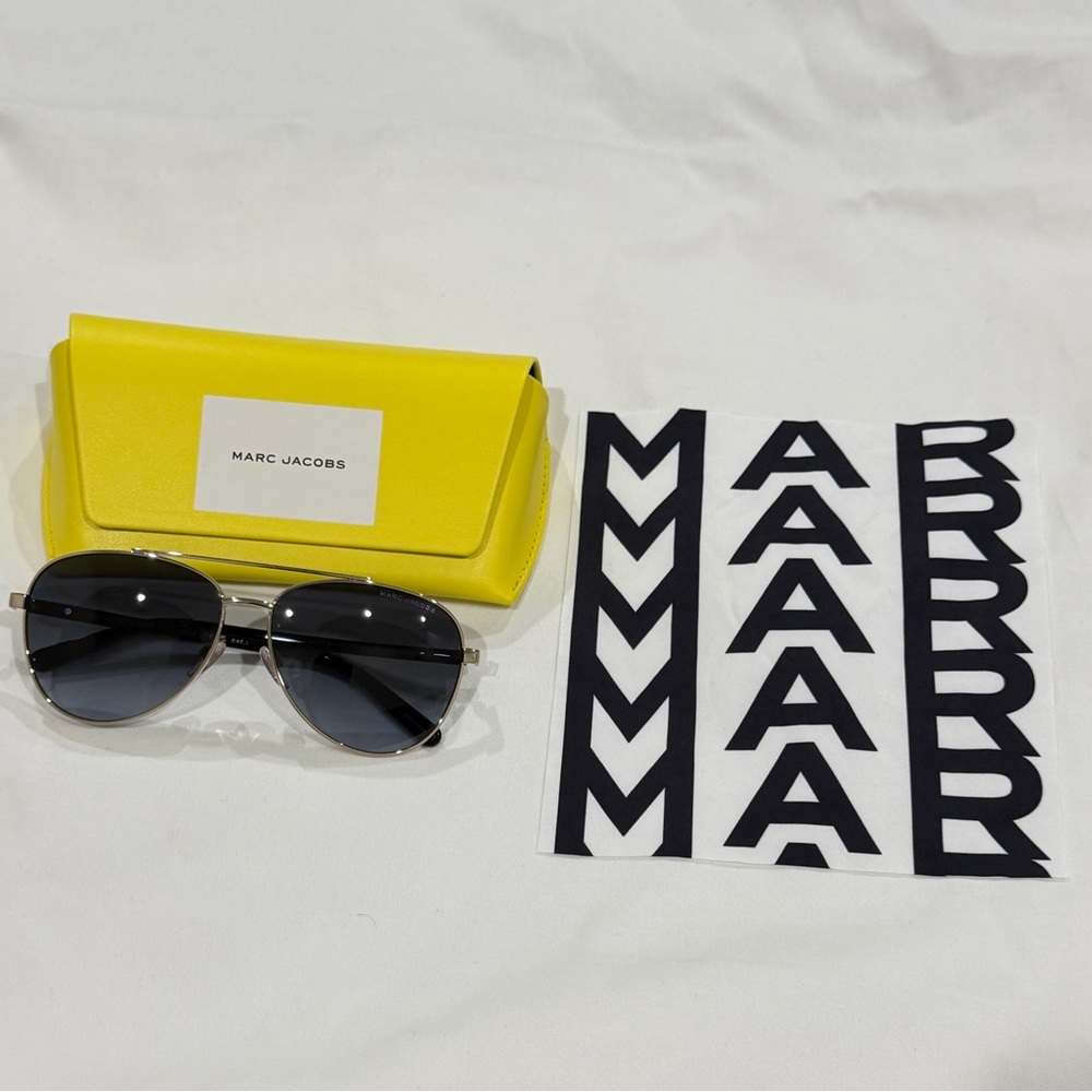 Marc Jacobs Aviator Sunglasses with Yellow Case